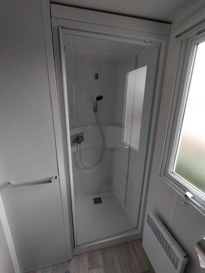 سان جان دي مونت Mobil Home 6 Places Climatise المظهر الخارجي الصورة
